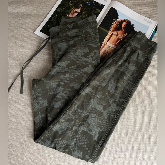 Lululemon Ready To Rulu Joggers 29” In Heritage Camo Dark Olive Green Size 2 - Picture 12 of 16